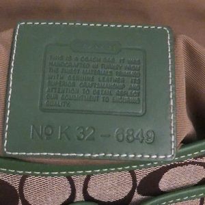 Coach Bags - Coach signature crossbody purse/bag Coach Bags - Coach signature crossbody purse/bag